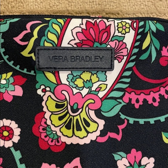 Vera Bradley Paisley Floral Lunch Box - Picture 2 of 6